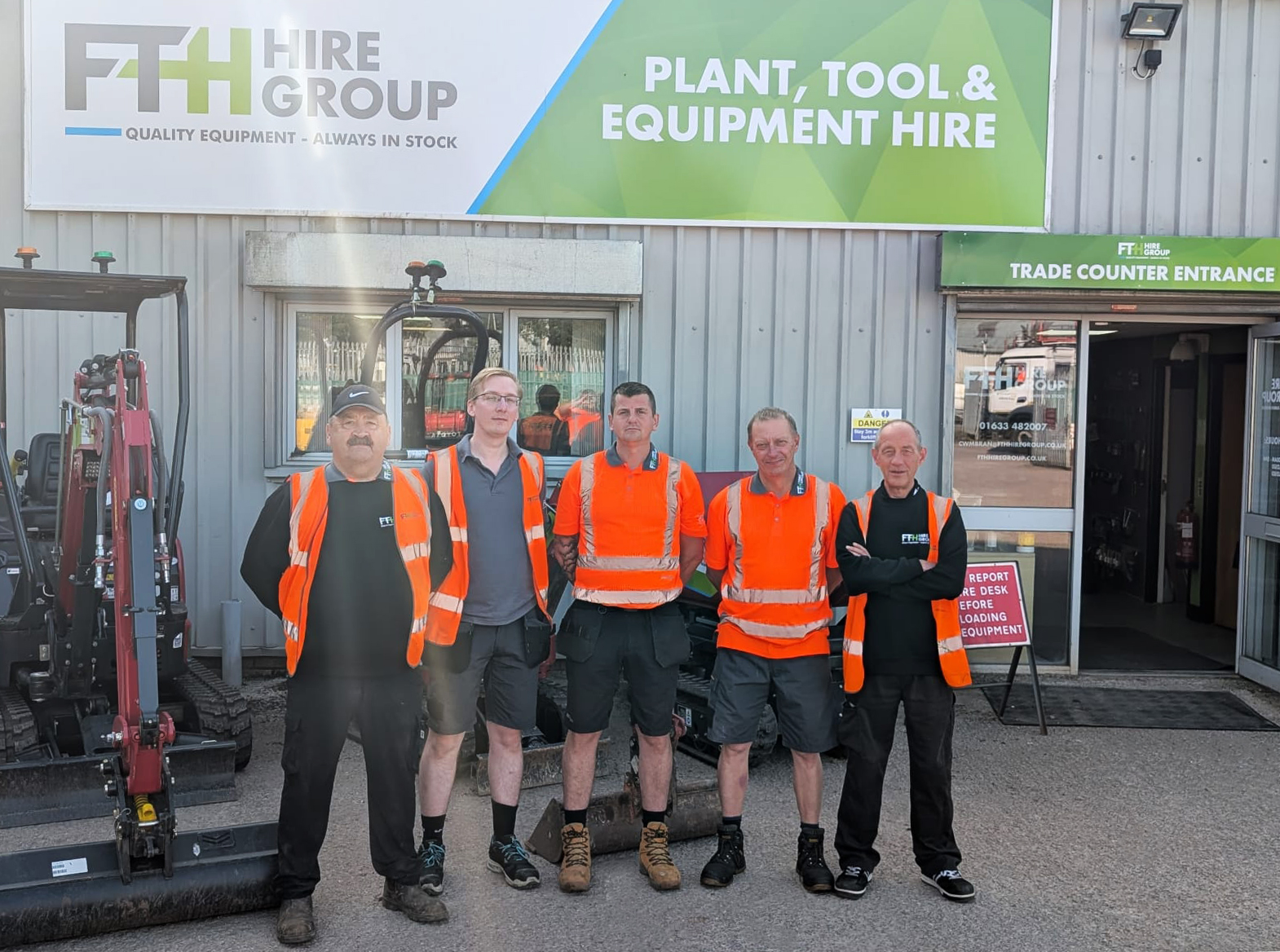 Cwmbran Team.jpg (1000 KB)